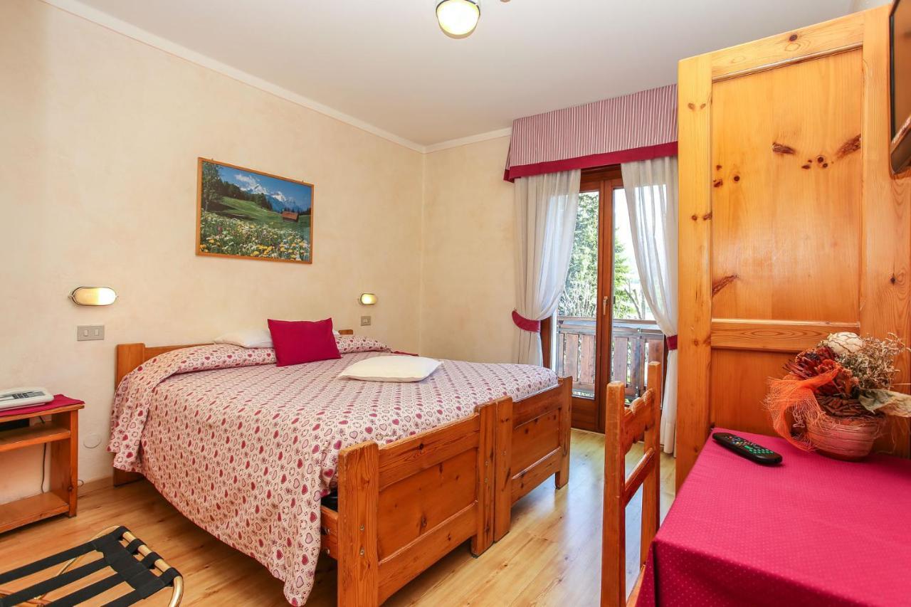 Albergo Adele Bormio Exterior foto